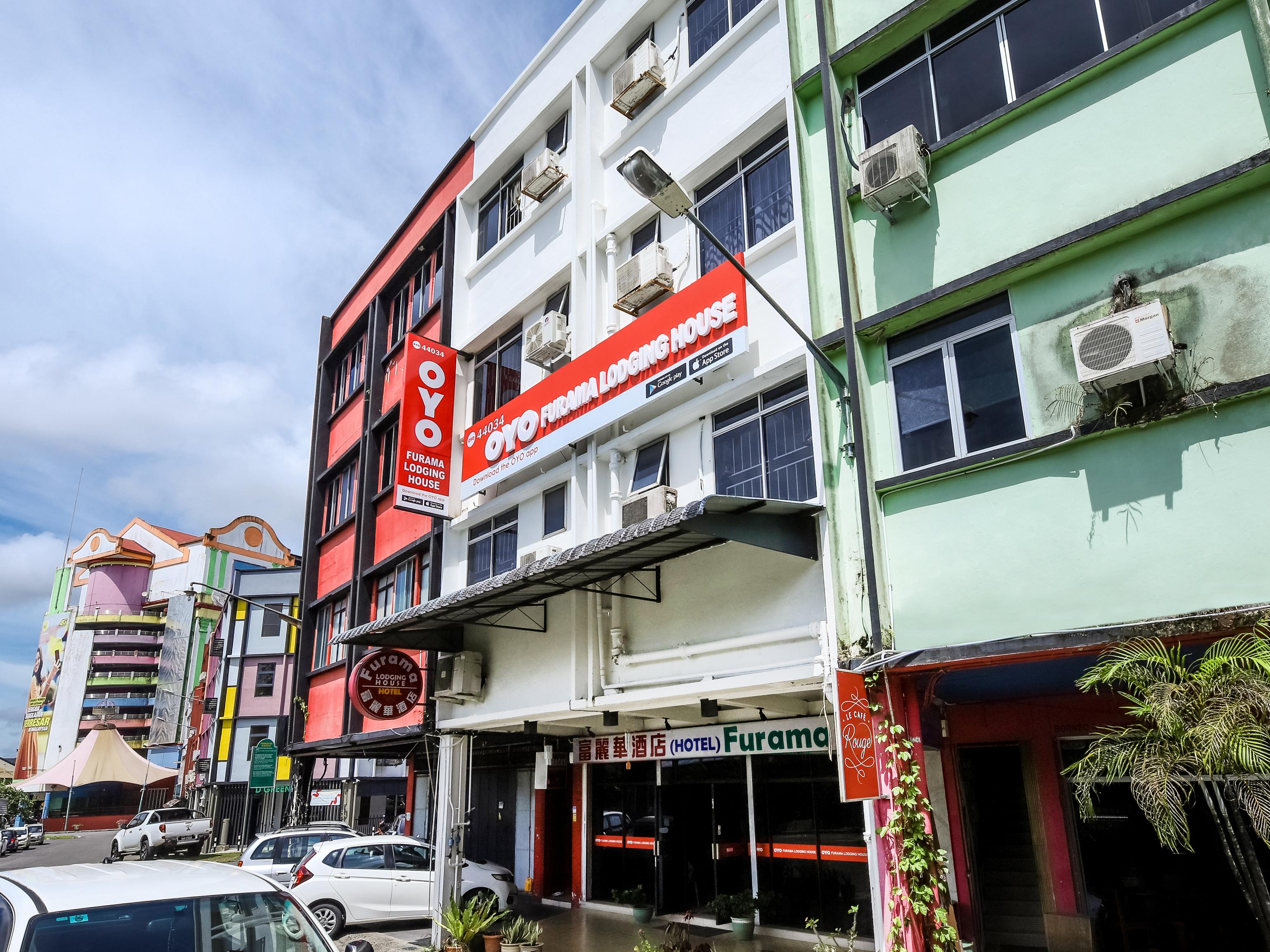 Furama Lodging House Kuching Exterior foto