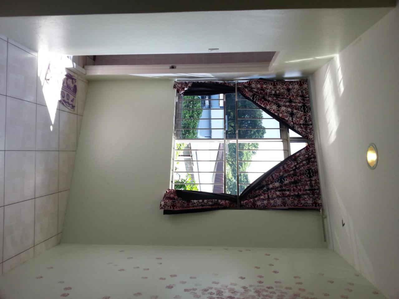 Furama Lodging House Kuching Exterior foto